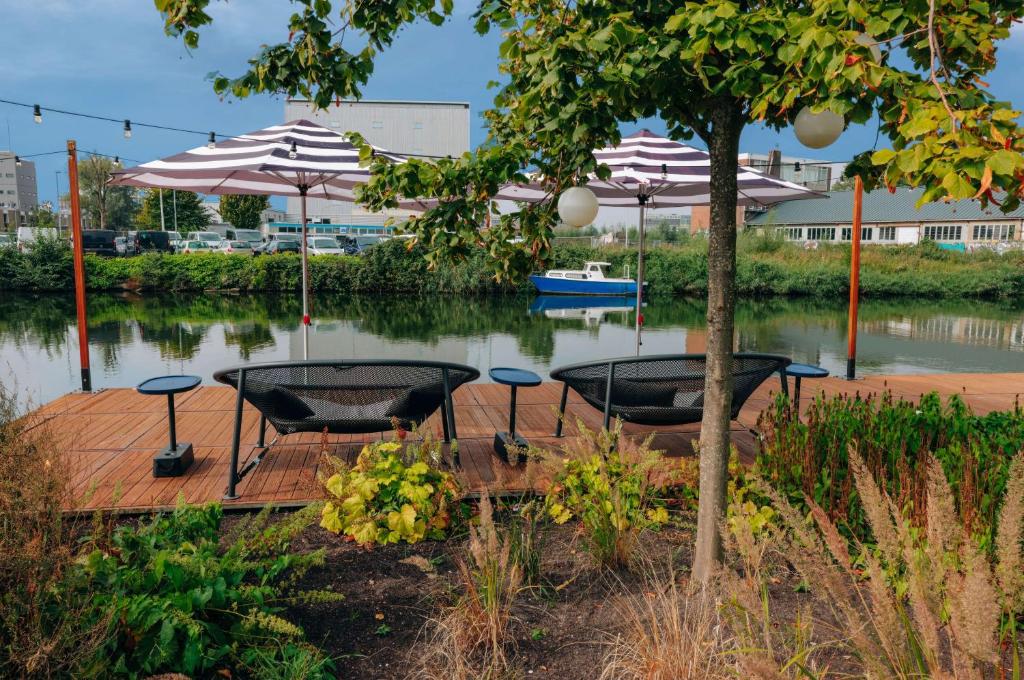 YOTEL Amsterdam - Resim 12