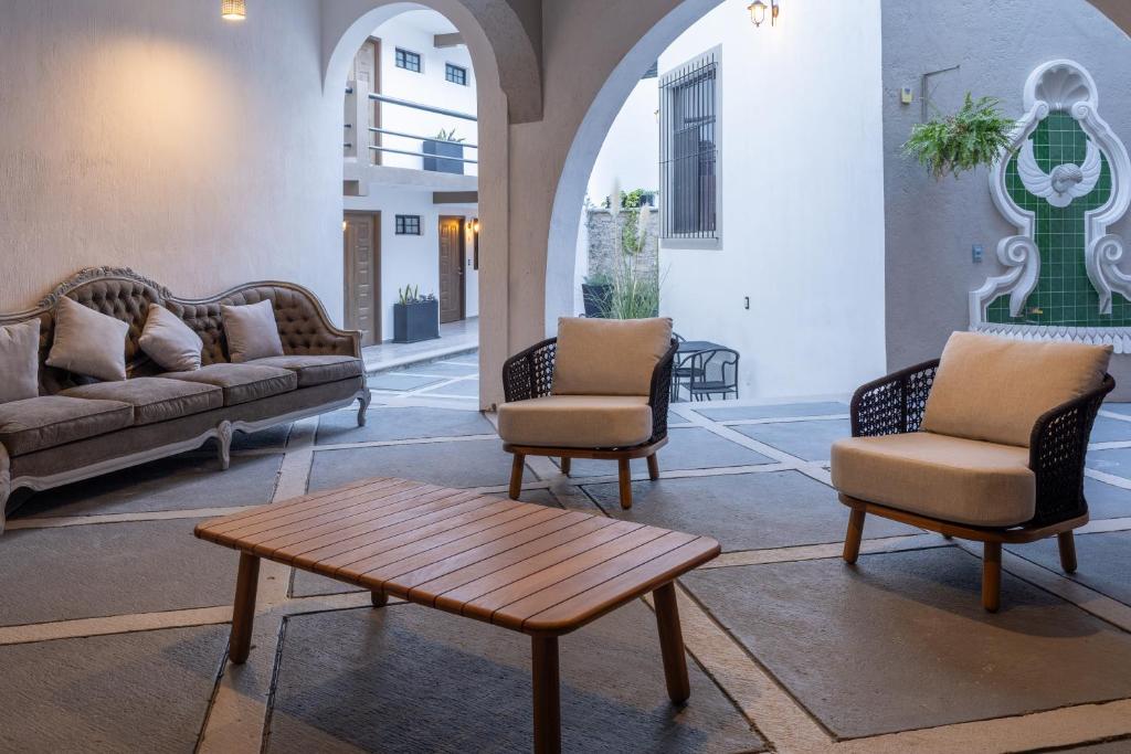 Posezení v ubytování Traspatio Hotel Boutique