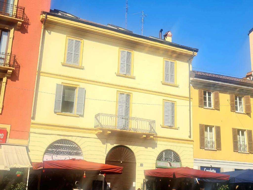 The building in which Az apartmant is located