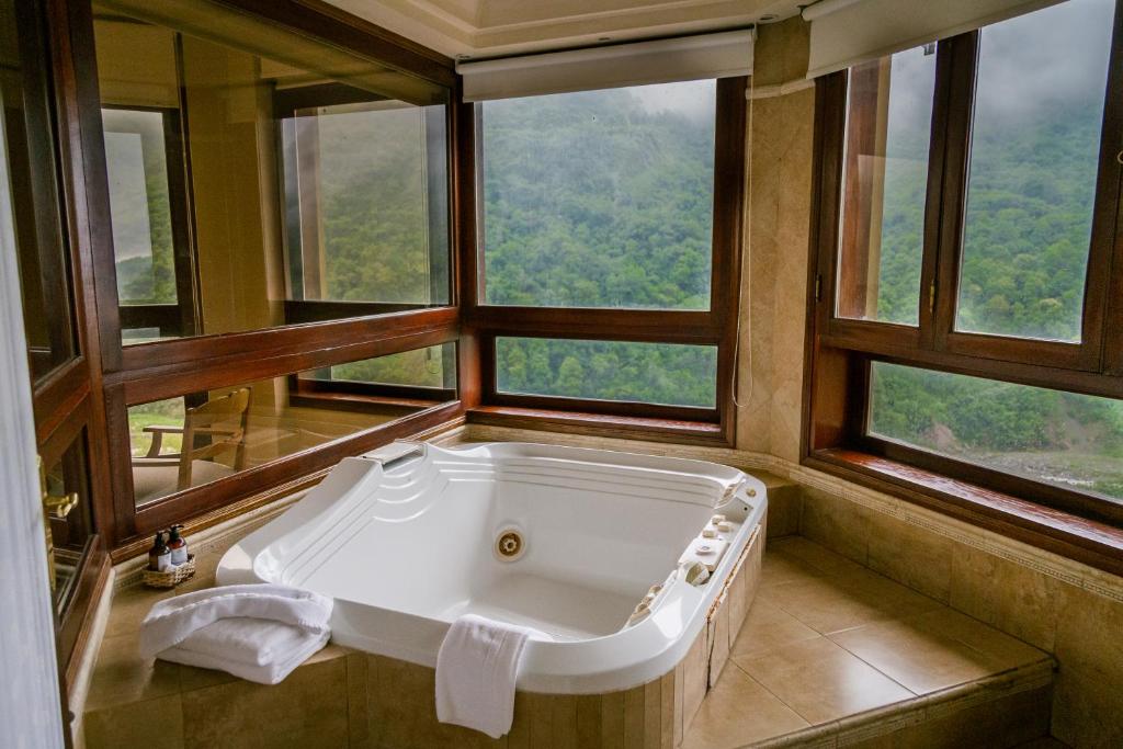 Hotel Spa Termas de Reyes