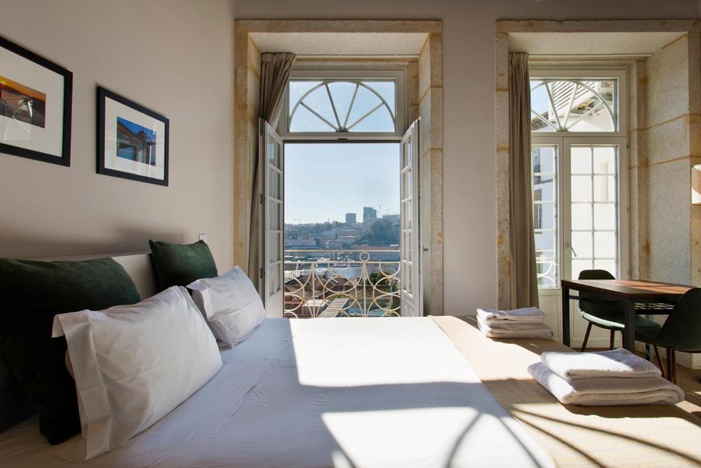 RVA - Sao Joao Novo Apartments