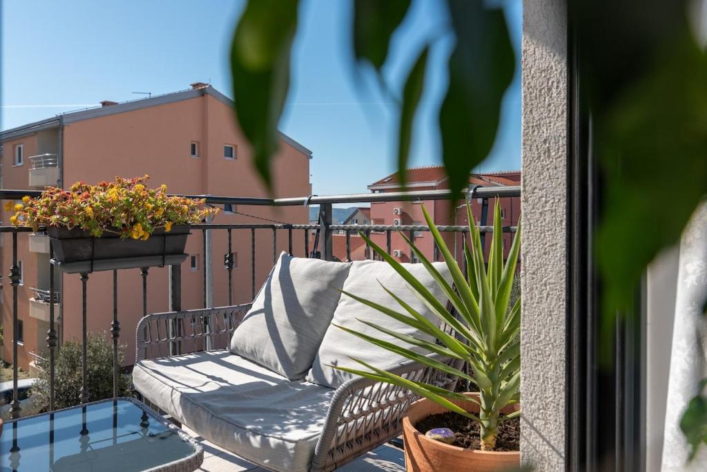 Balkón alebo terasa v ubytovaní Apartman Špiro
