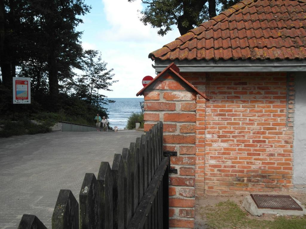 Budova, v ktorej sa vila nachádza