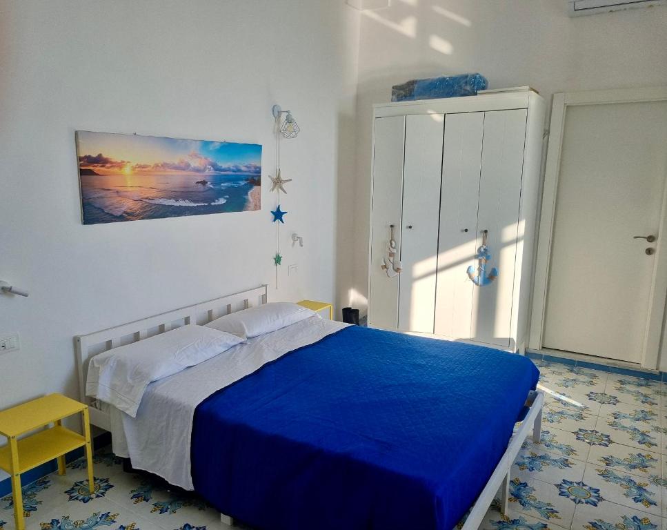 Postel nebo postele na pokoji v ubytování Atrani Mare Fuori appartamento sul mare