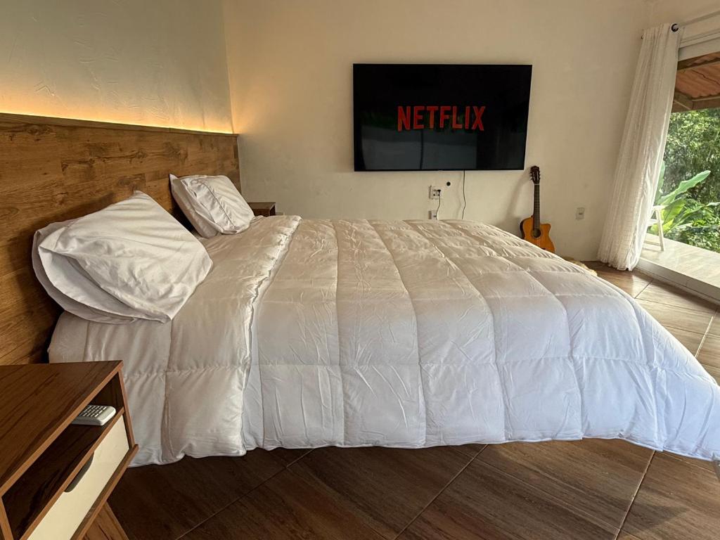 Suíte na montanha - Recreio dos Bandeirantes - entrada independente, com vista pra Floresta