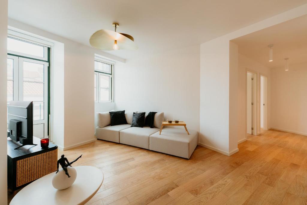 Mary Pink NO 3A Glowing TwoBedroom