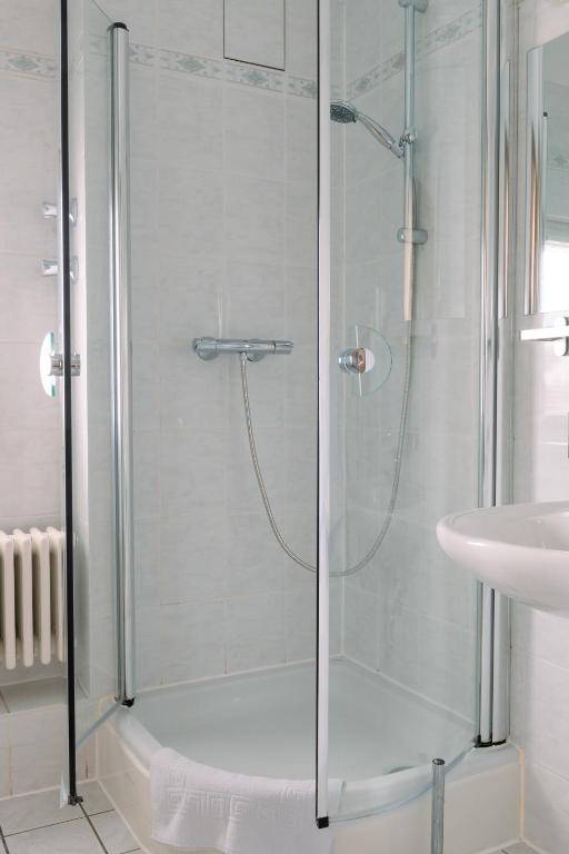 Hotel-Restaurant Alt Karow - Resim 35