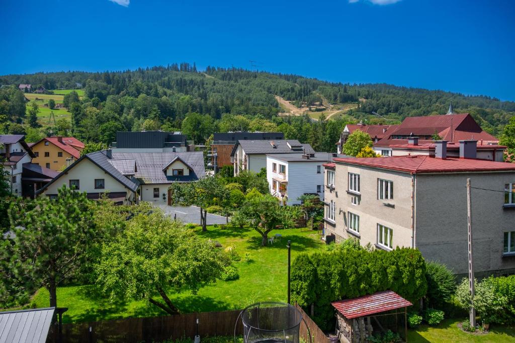 Nespecifikovaný výhled na hory nebo výhled na hory při pohledu z apartmánu