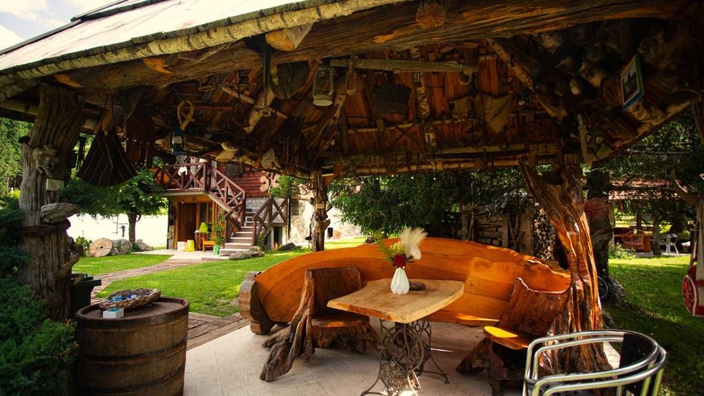 Zahrada ubytování Ethno Village Štitarica