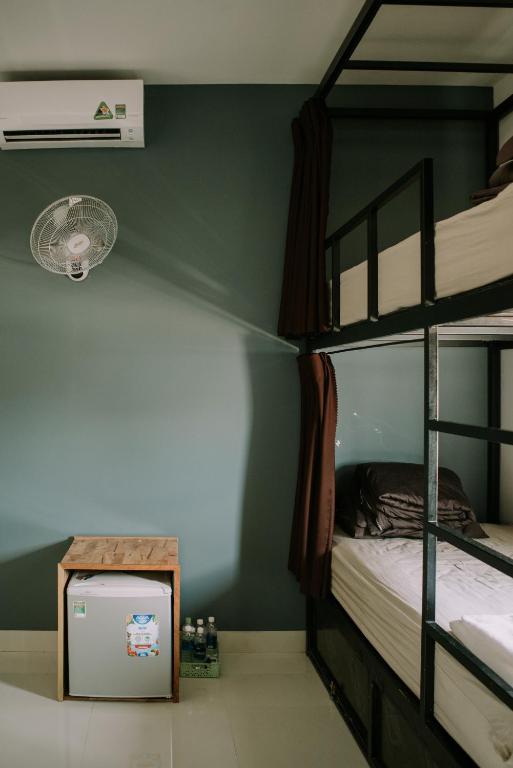 Postel nebo postele na pokoji v ubytování Talofofo Hostel