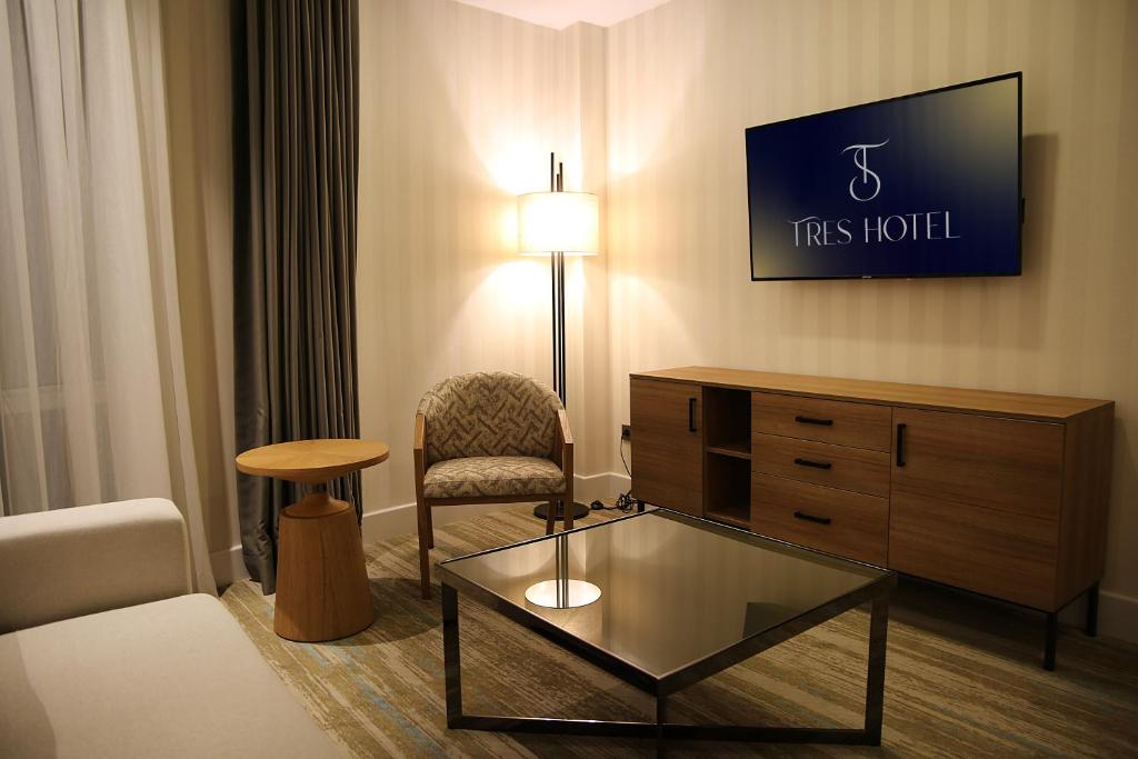 Tress Hotel - Habitación Familiar De Lujo