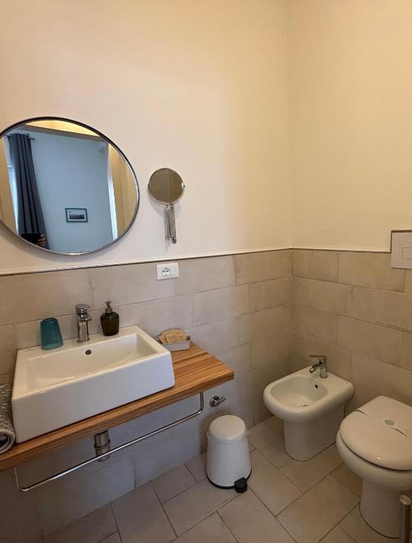 Łazienka w obiekcie B&B CASA GILANIA LAMPEDUSA