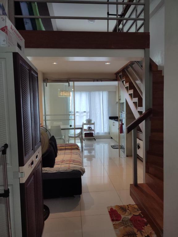 SMDC Wind Residences Tower 2 Loft Studio Room, Tagaytay Staycation by HNC