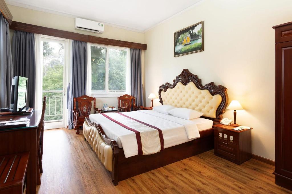 Phòng Premium Giường Đôi Có Ban Công