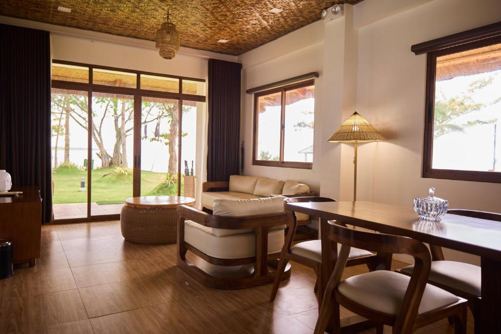 Posezení v ubytování Casa Verde Cliff Resort & Spa