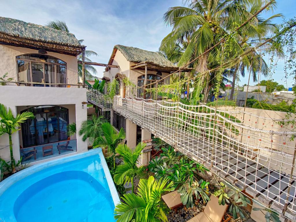 Hồ bơi trong/gần Red Sands Mui Ne
