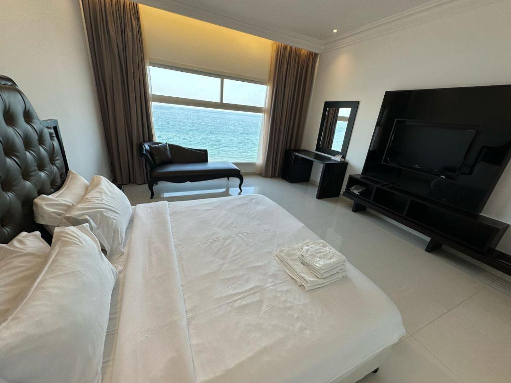 Postel nebo postele na pokoji v ubytování Dibba Sea View Hotel by AMA Pro