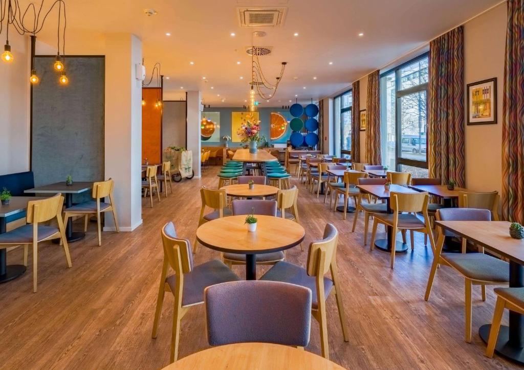 Ramada Encore by Wyndham Munich Messe - Resim 11