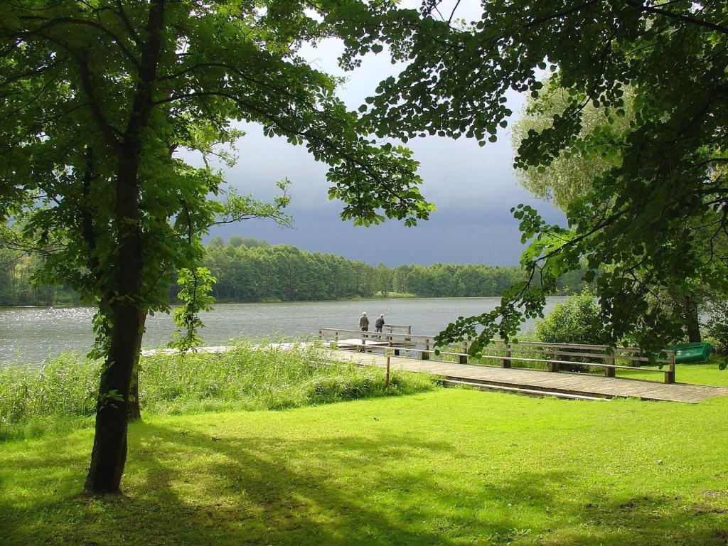 Fotografia z galérie ubytovania Dwór nad jeziorem w Bieniaszach v destinácii Miłakowo