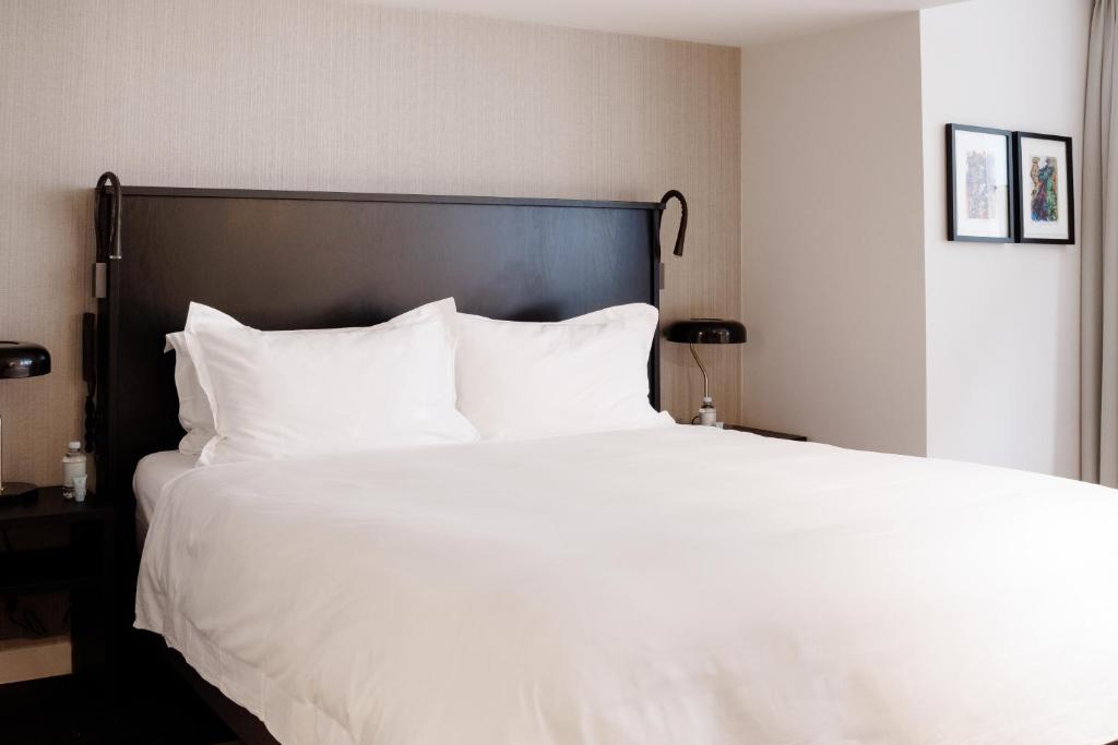 Postel nebo postele na pokoji v ubytování Pillows City Hotel Brussels Centre