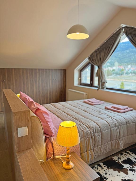 Postel nebo postele na pokoji v ubytování Kallisto villas