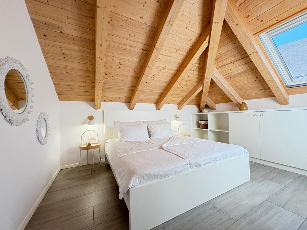 Posteľ alebo postele v izbe v ubytovaní Villa Štorija