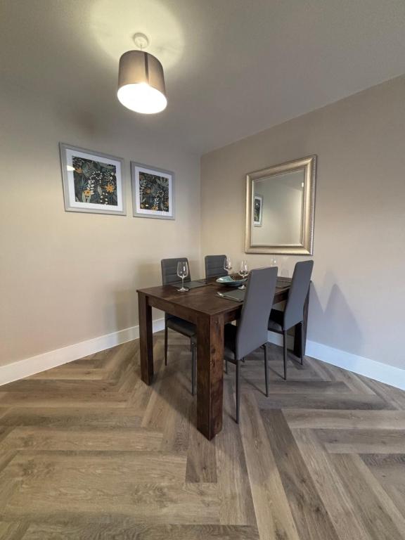 Fotografie z fotogalerie ubytování Modern Apartment - BHX NEC - Free Secure Gated Parking v destinaci Solihull