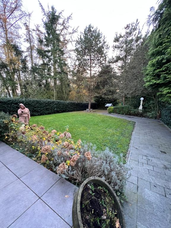 Zahrada ubytování Panoramic Bungalow Sint Gillis-Waas