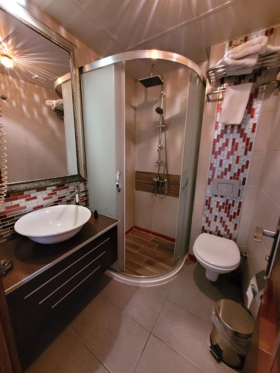 Anil Hotel - 