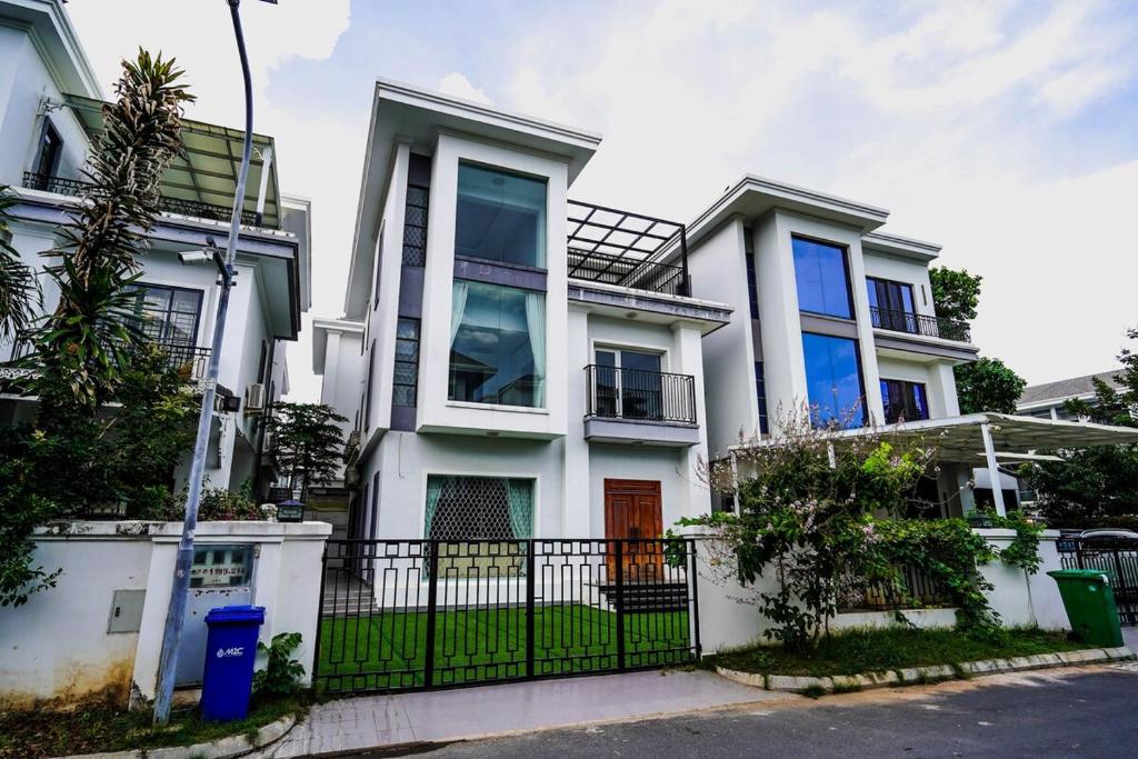 Budova, kde se vila nachází