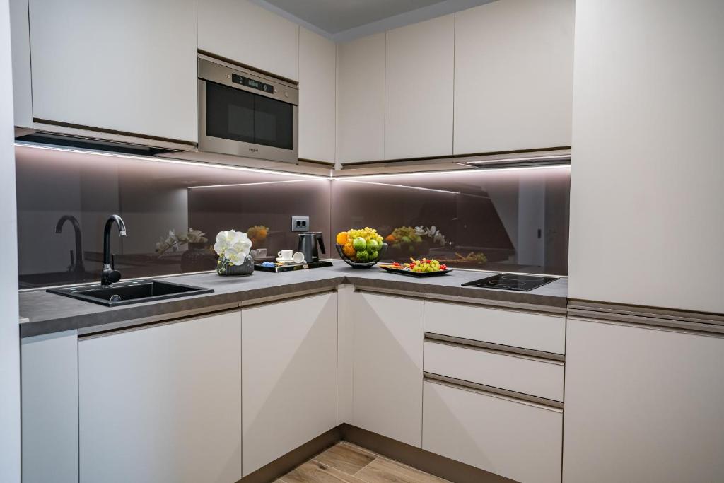 Novos Luxury Suites - Resim 17