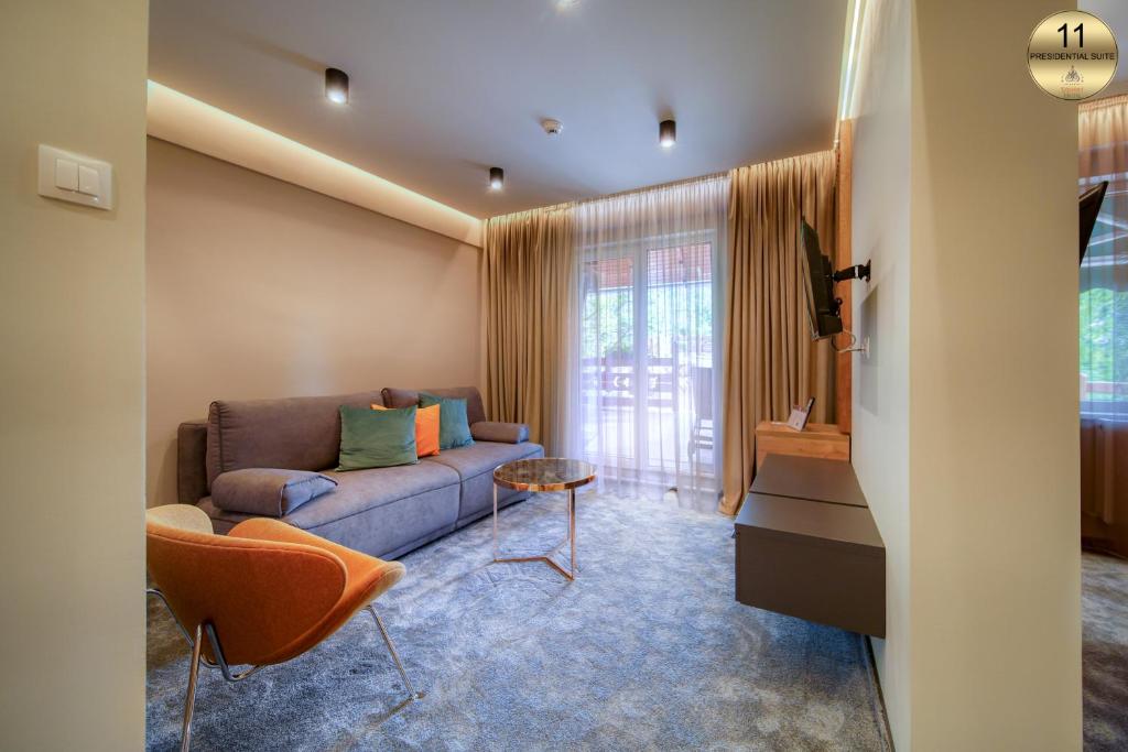 Posezení v ubytování Hotel Szeifert