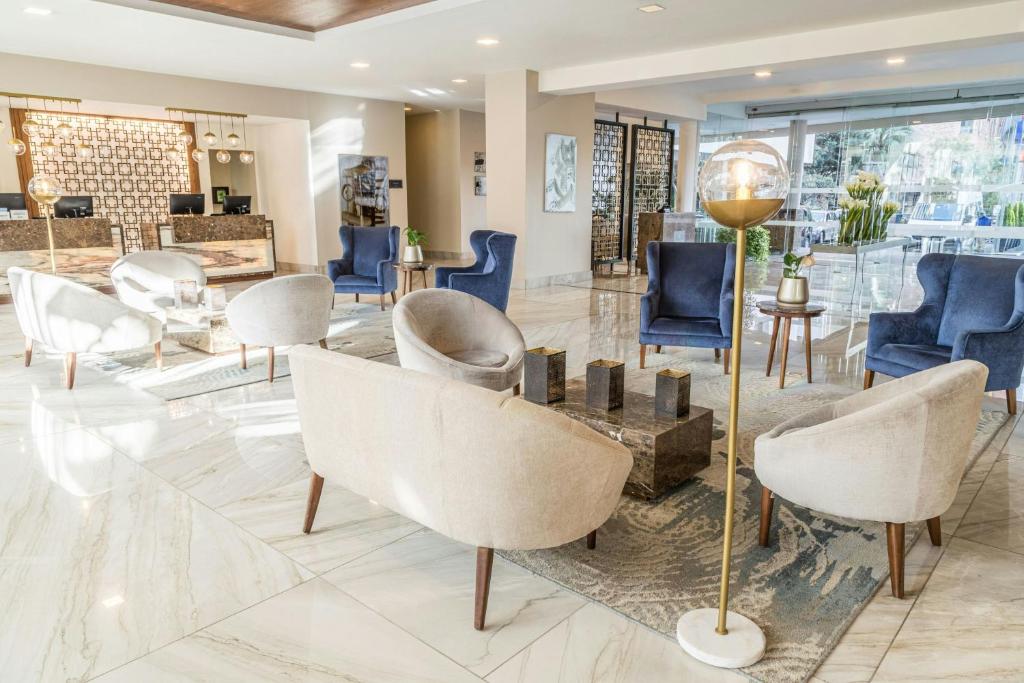 Posezení v ubytování Sheraton Quito
