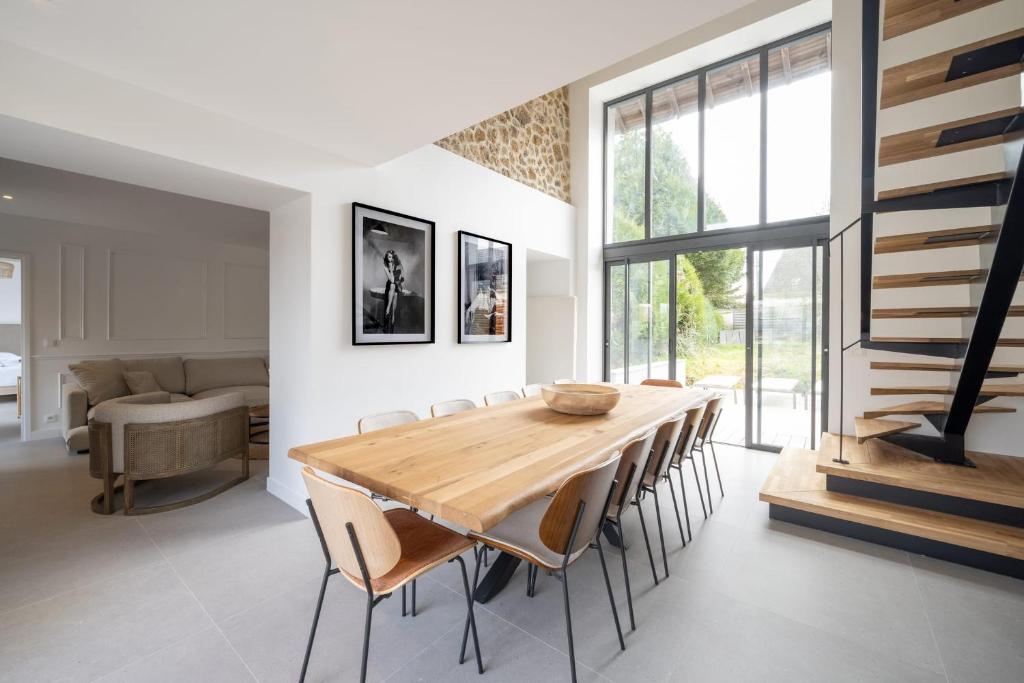 Imagen de la galería de Villa Merveilla - Welkeys, en Magny-le-Hongre