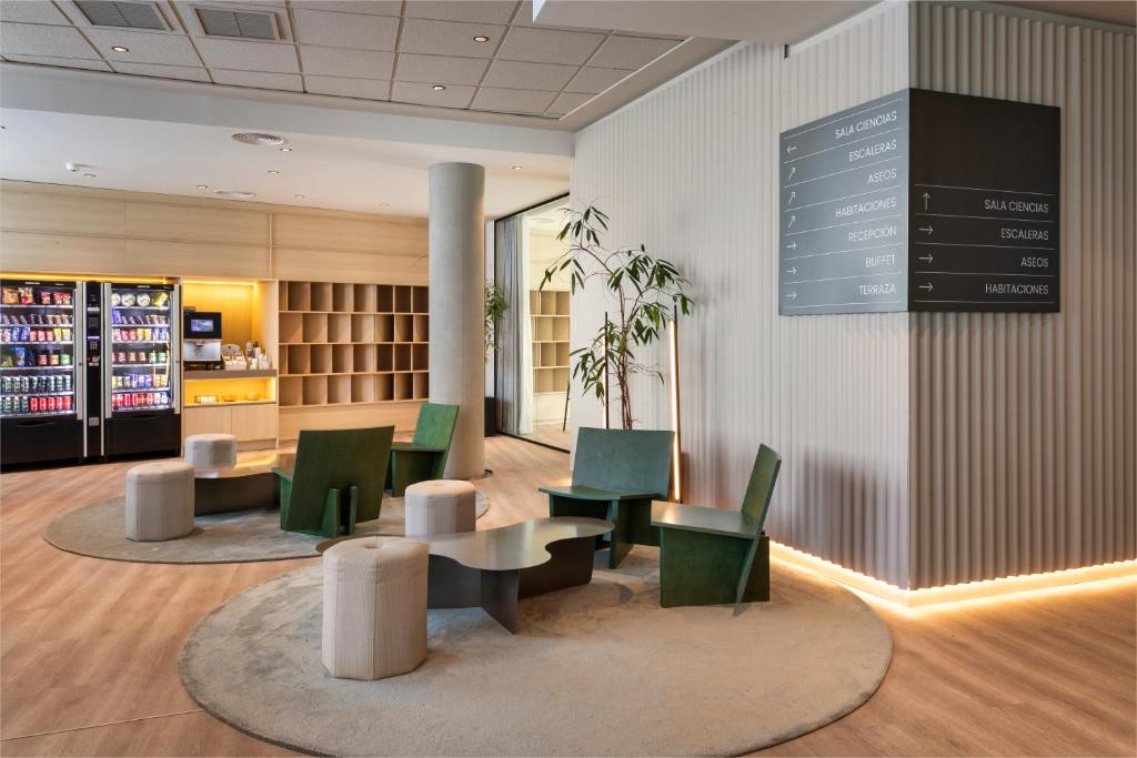 B&B HOTEL Valencia Ciudad de las Ciencias - Resim 1