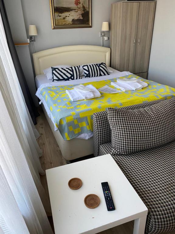 Goji's Apartments - 4