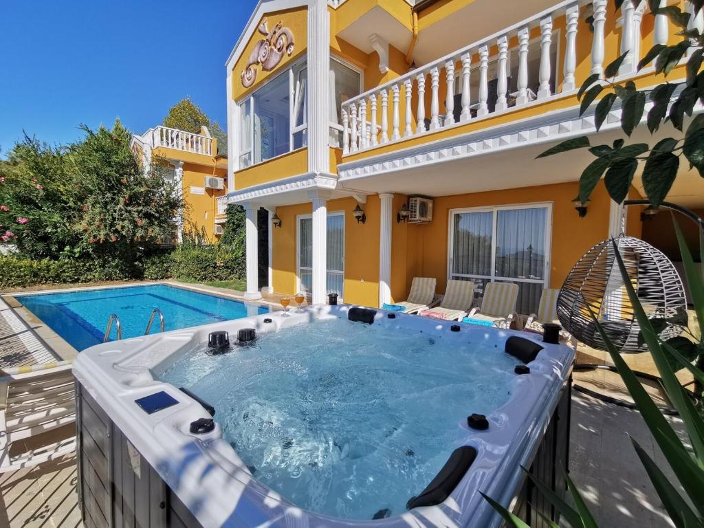Villa with a Pool and Jacuzzi, Alanya (precios actualizados 2026)