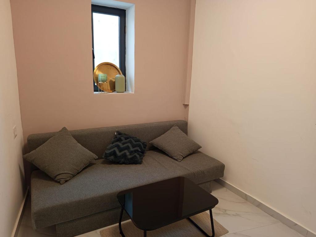 Posezení v ubytování PERGOLA HOUSE 3 BDR heart