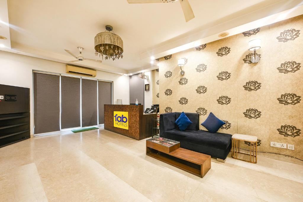 Posezení v ubytování FabHotel Micasa