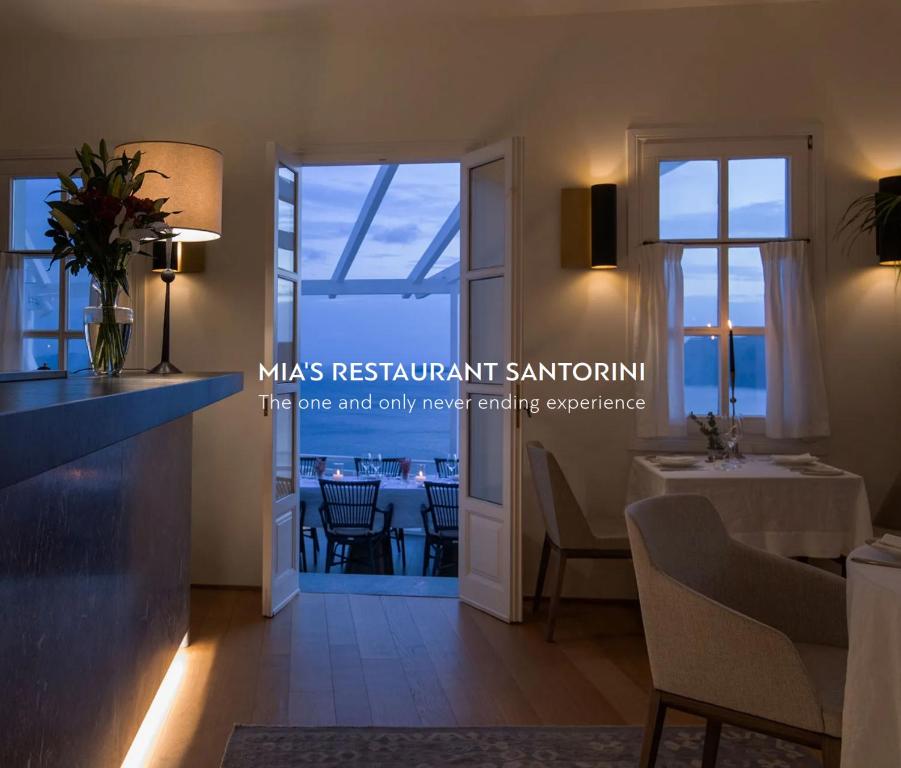 Restauracja lub miejsce do jedzenia w obiekcie Alexander's Suites