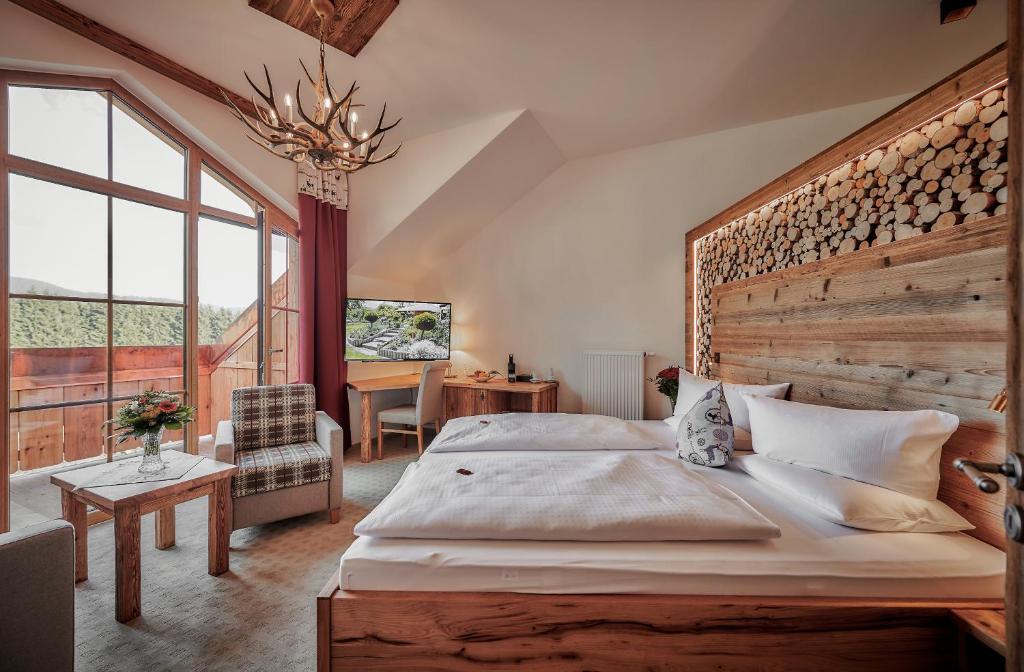 Wellness & Naturhotel Tonihof - 家庭间 - 带浴缸