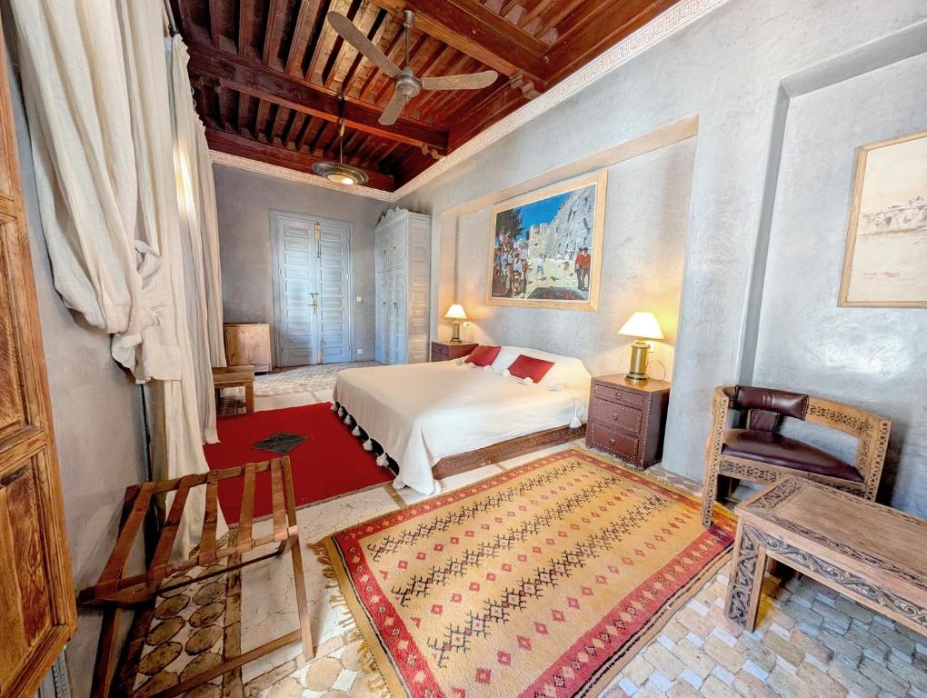 Postel nebo postele na pokoji v ubytování Riad Slitine & Spa