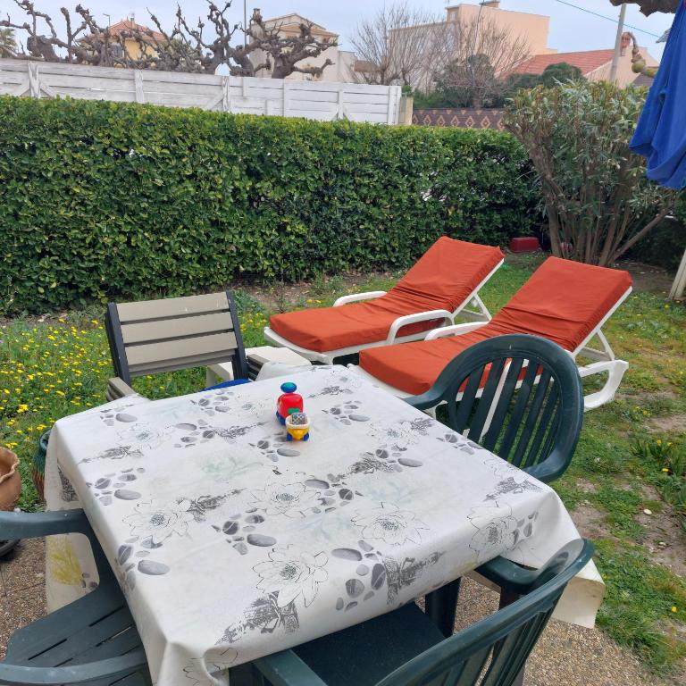 Zahrada ubytování Appart T3 50m PLAGE JARDIN PARKING