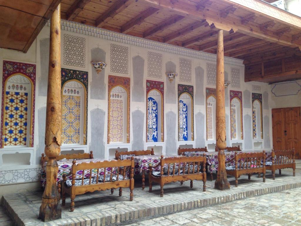 Εστιατόριο ή άλλο μέρος για φαγητό στο Sukhrob Barzu Hotel