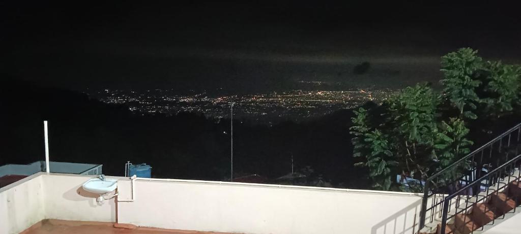 Foto sihtkohas Yercaud asuva majutusasutuse Tn27callingkrishholiday galeriist