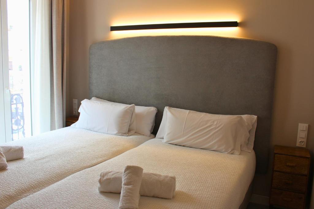 Valencia Apartamentos Goya - 14