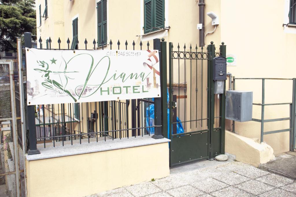 ALBERGO LOCANDA DIANA - Resim 14