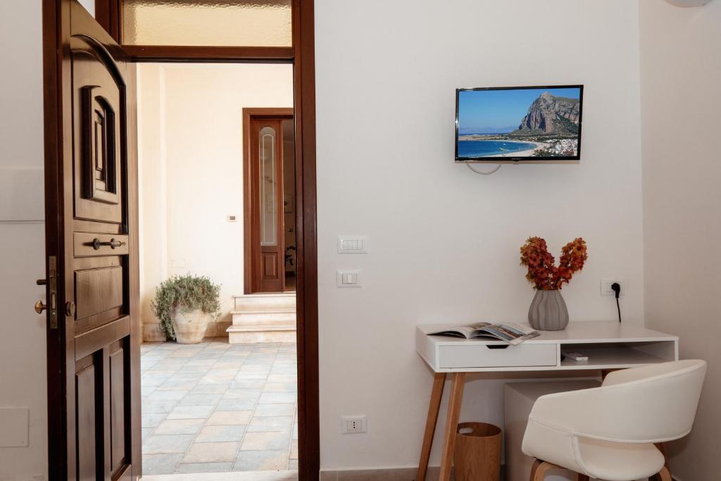 Cala di Ponente - Standard Family Room