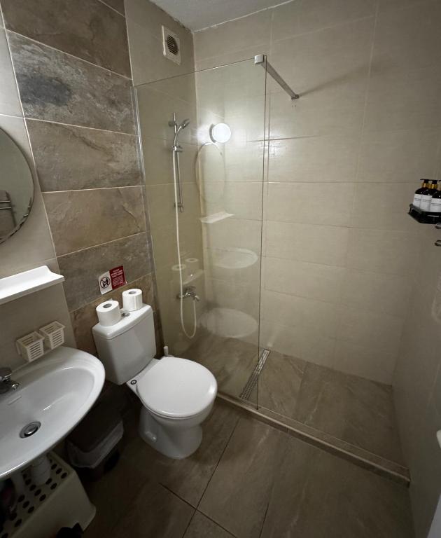 Koupelna v ubytování Theodoros Apt. 408