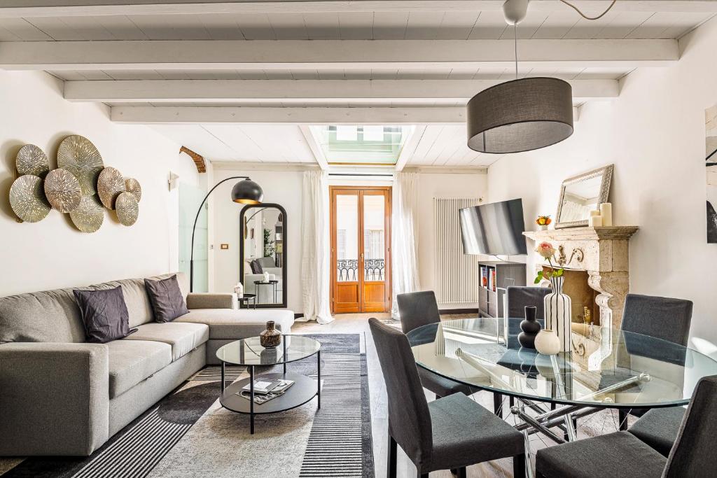 Brand new 2 bedrooms apartment in Brera